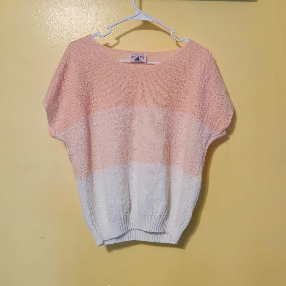 Turtle Bay short sleeved light weight sweater. Orange/white size smallish